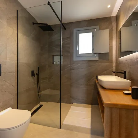 Aparthotel Nastram *