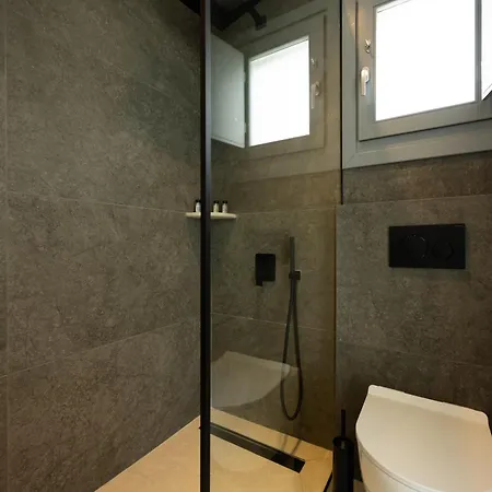 Nastram Aparthotel *